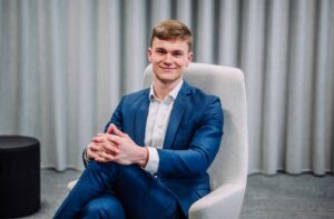 Erik Laur__SEB