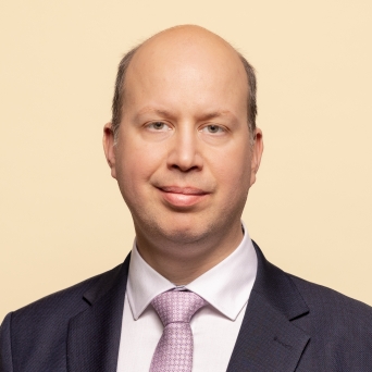 Igor Taro2